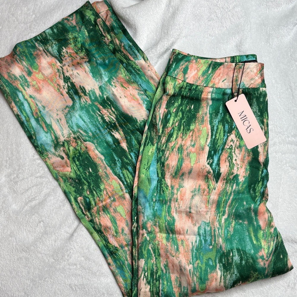 MICAS FLOWY PANTS